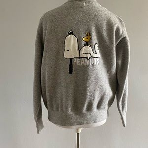 Peanuts cardigan sweater snoopy